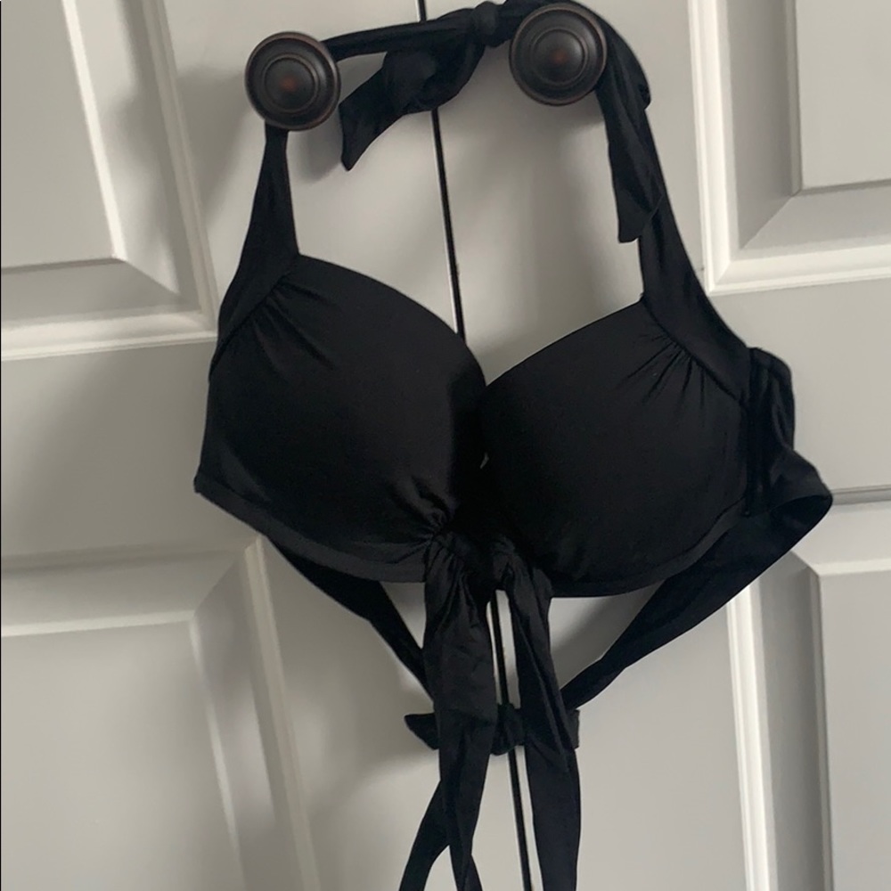 Black Victoria secret bikini top